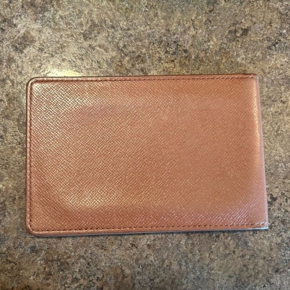 Authentic Louis Vuitton Taiga Leather ID Holder Wallet Light Brown Cognac Color - Picture 6 of 11